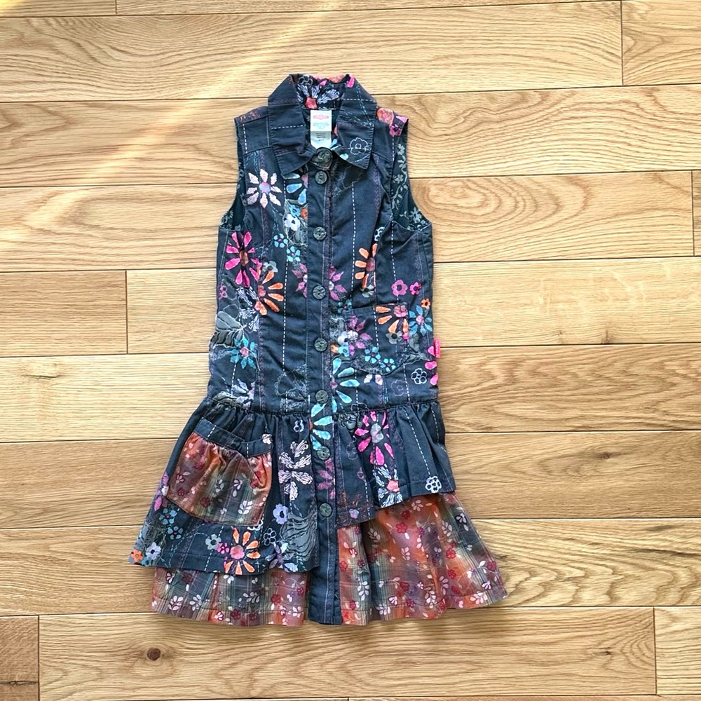 NWT Cakewalk Sleeveless Dress